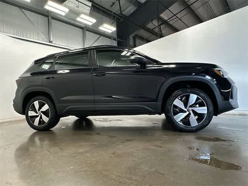Certified 2025 Volkswagen Taos S image 3