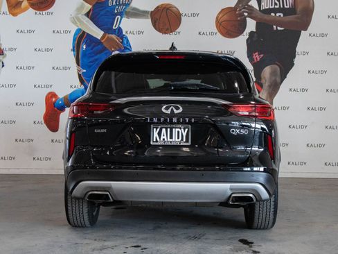 Used 2022 INFINITI QX50 Luxe image 23