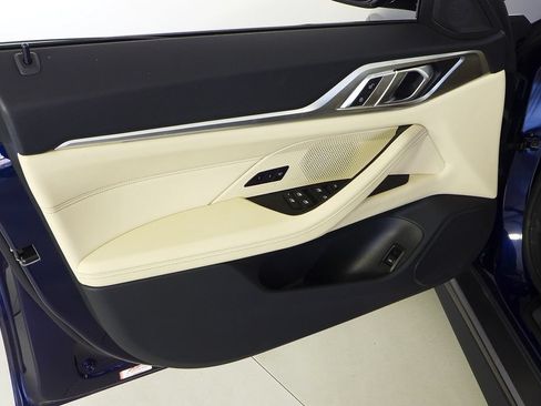 Used 2023 BMW i4 eDrive35 w/ Premium Package RWD image 11