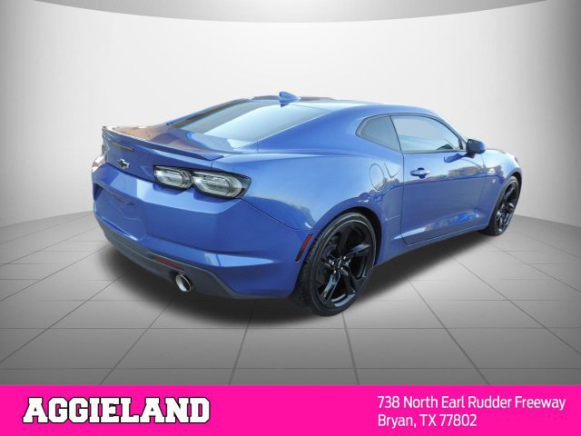Certified 2024 Chevrolet Camaro LT w/ RS Package RWD image 4