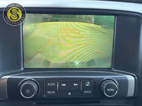 Used 2015 Chevrolet Silverado 1500 LT w/ LT Convenience Package AWD/4WD image 29