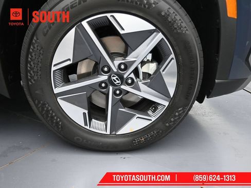Used 2025 Hyundai Tucson SEL AWD/4WD image 27