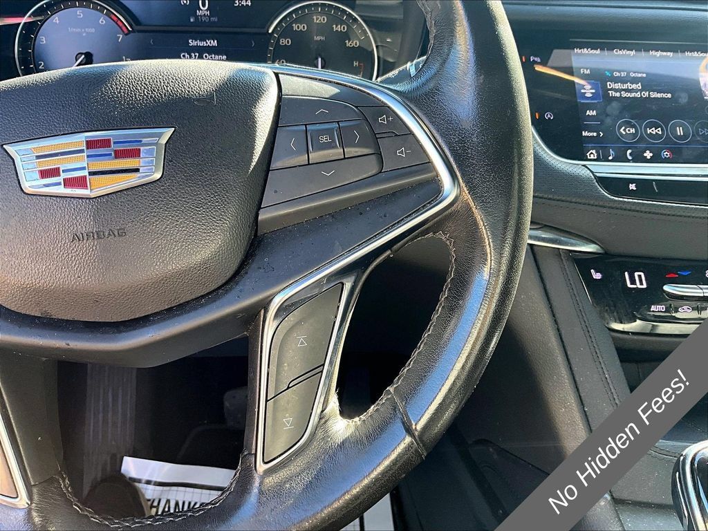 Used 2022 Cadillac XT5 Luxury AWD/4WD image 17