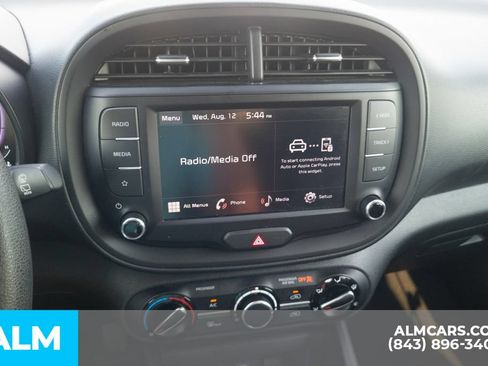 Used 2024 Kia Soul LX w/ Option Group 015 FWD image 8