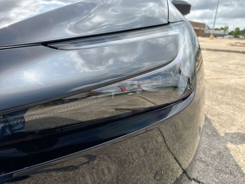 Used 2024 Toyota Prius Prime FWD image 10