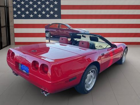 Used 1991 Chevrolet Corvette Convertible image 6