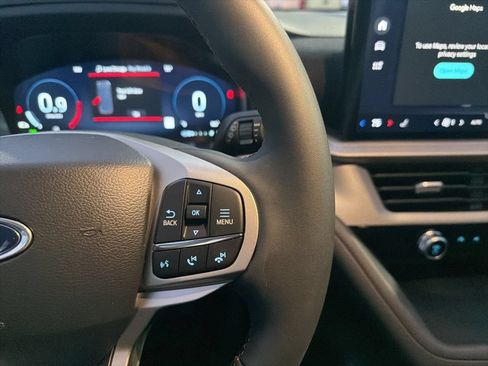 New 2026 Ford Explorer Active AWD/4WD image 13