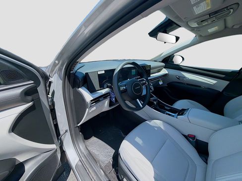 New 2026 Hyundai Tucson SEL FWD image 7