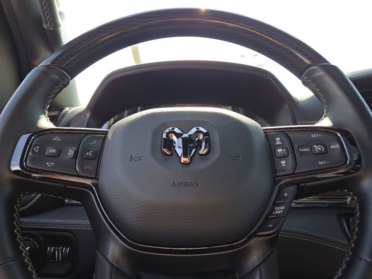 Used 2022 RAM 1500 Limited AWD/4WD image 22