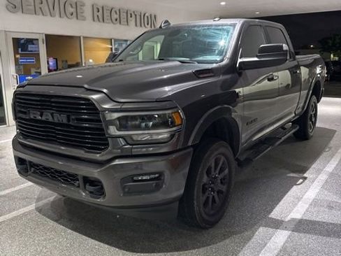 Used 2022 RAM 2500 Laramie w/ Night Edition AWD/4WD image 3