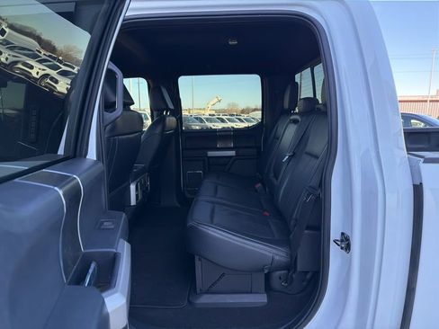 Used 2022 Ford F250 Lariat w/ Chrome Package image 25