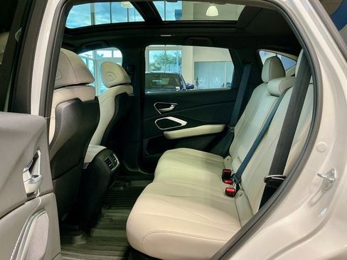 New 2026 Acura RDX SH-AWD image 9