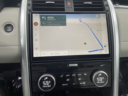 New 2026 Land Rover Discovery S image 19