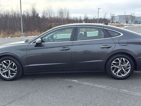 Certified 2022 Hyundai Sonata SEL w/ Convenience Package image 12