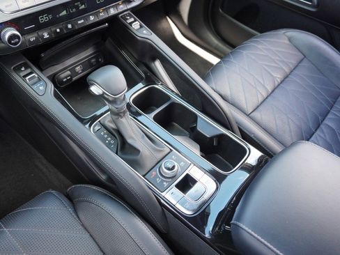 Used 2024 Kia Telluride SX X-Line image 17