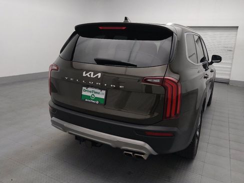Used 2022 Kia Telluride EX w/ EX Premium Package FWD image 7