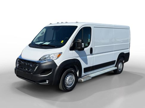 Used 2025 RAM ProMaster 2500 w/ U-Haul Equipment Group FWD image 1