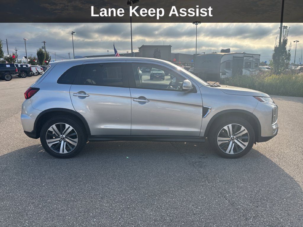 Used 2024 Mitsubishi Outlander Sport SE AWD/4WD image 8