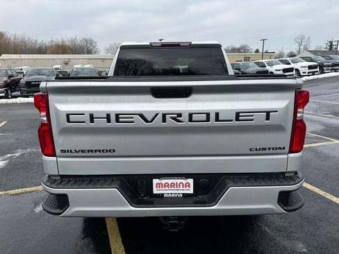 Used 2021 Chevrolet Silverado 1500 Custom image 12