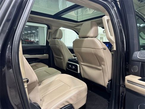 Used 2023 Ford Expedition Max Limited image 10