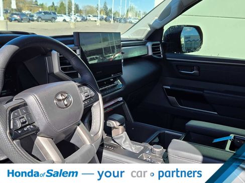 Used 2024 Toyota Tundra Limited image 2