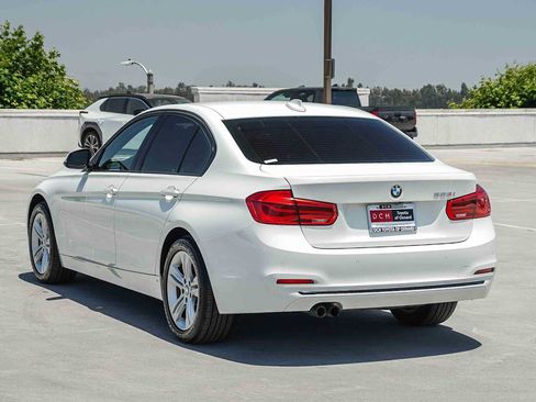 Used 2016 BMW 328i Sedan RWD image 7