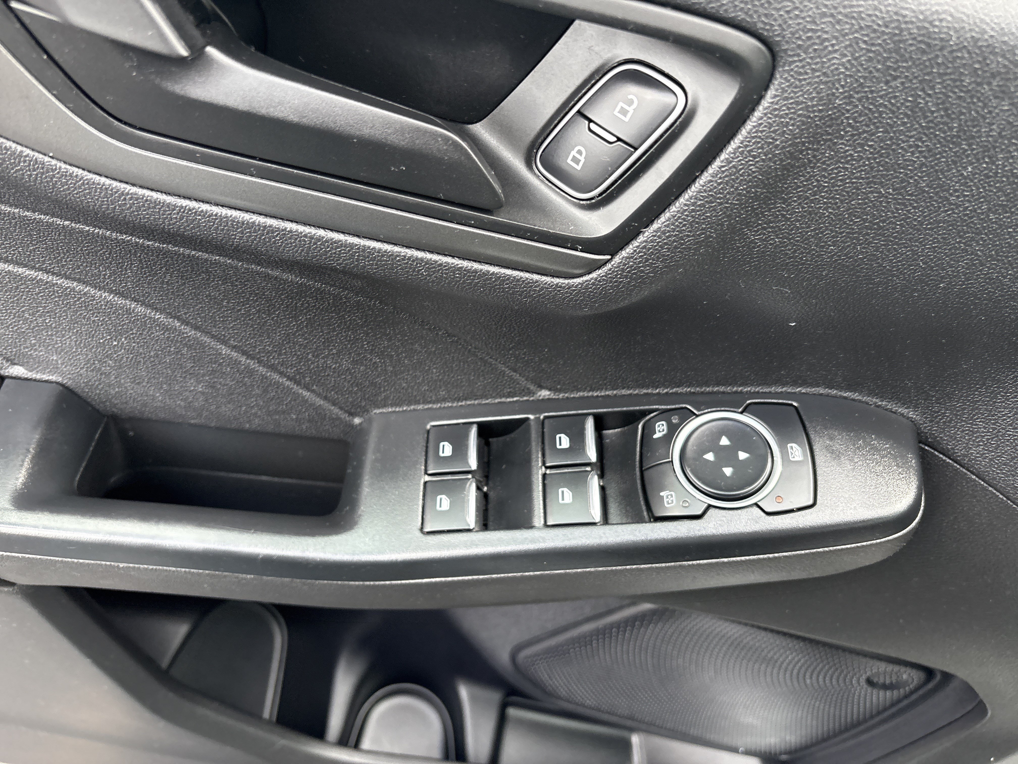 Used 2024 Ford Escape Active FWD image 15