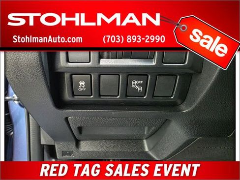 Used 2018 Subaru Crosstrek 2.0i Premium w/ Moonroof Package image 18