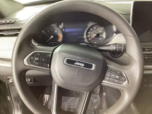 Used 2024 Jeep Compass Sport AWD/4WD image 15