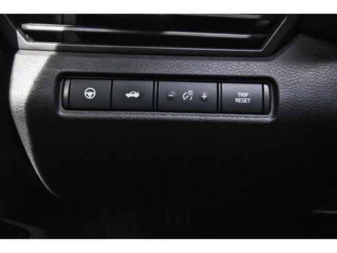 Used 2024 Nissan Altima 2.5 SL FWD image 22