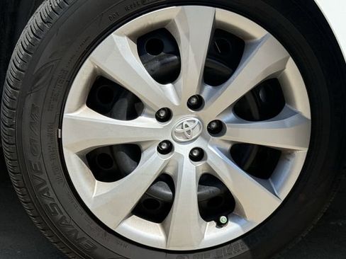 Used 2026 Toyota Corolla LE FWD image 10