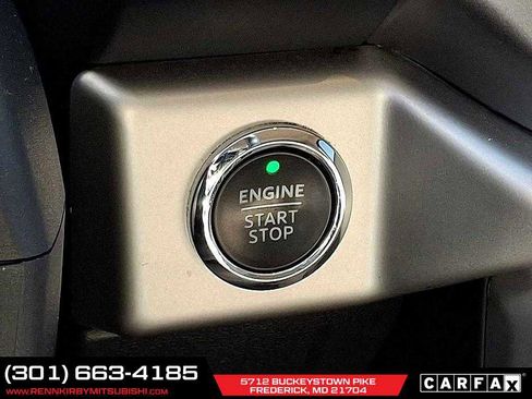 Used 2022 Ford Expedition XLT image 25