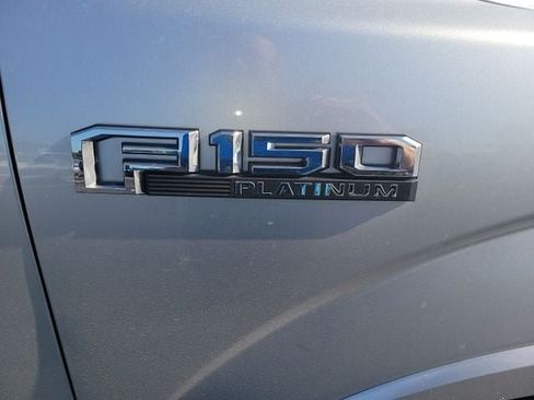 Used 2019 Ford F150 Platinum w/ Equipment Group 701A Luxury AWD/4WD image 7