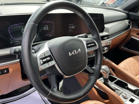 Used 2025 Kia Telluride EX X-Line AWD/4WD image 26