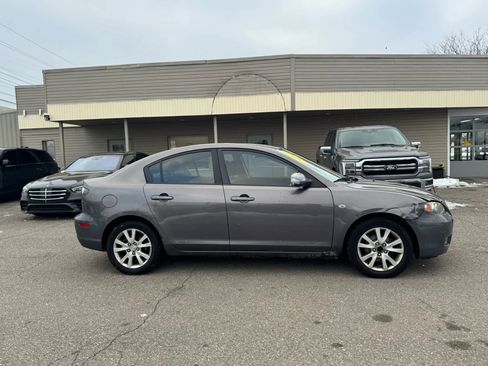 Used 2007 MAZDA MAZDA3 i Touring image 4