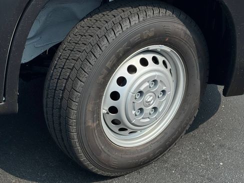 New 2026 RAM ProMaster 3500 w/ Storage Group FWD image 9