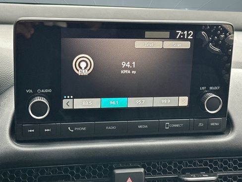 Certified 2025 Honda HR-V LX image 23