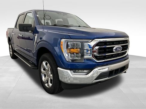 Used 2022 Ford F150 XLT w/ Equipment Group 302A High AWD/4WD image 9
