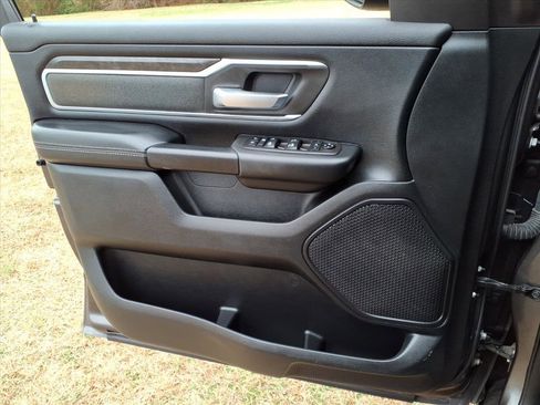 Used 2021 RAM 1500 Big Horn image 25