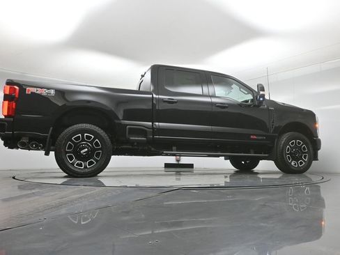 New 2026 Ford F250 Platinum image 45