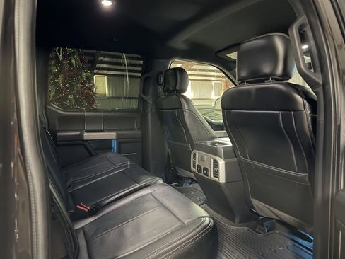 Used 2020 Ford F150 Lariat image 14