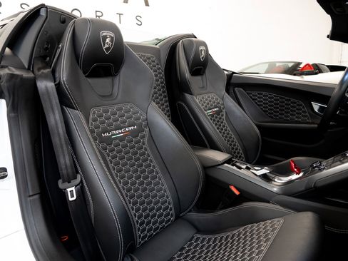 Used 2017 Lamborghini Huracan LP 580-2 image 20