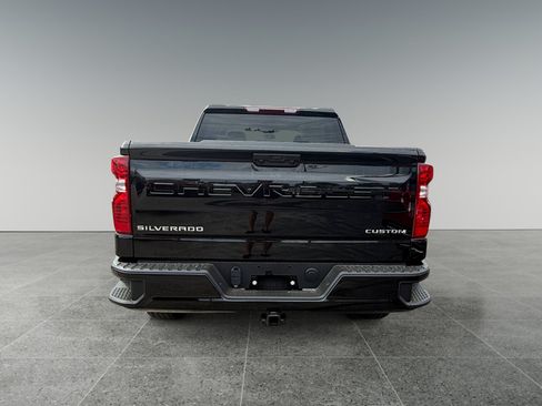 New 2026 Chevrolet Silverado 1500 Custom AWD/4WD image 4