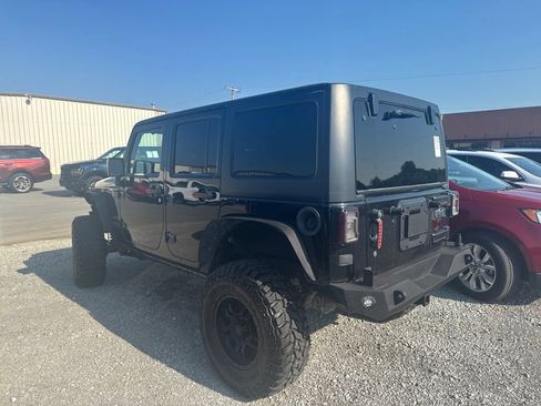 Used 2017 Jeep Wrangler Unlimited Sport w/ Quick Order Package 24S AWD/4WD image 5