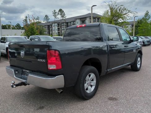 Used 2021 RAM 1500 Classic SLT AWD/4WD image 6