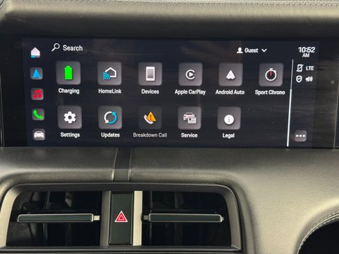 Used 2020 Porsche Taycan Turbo image 29