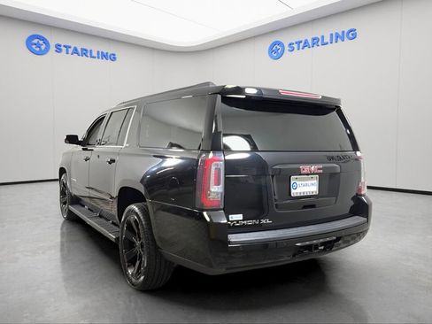 Used 2020 GMC Yukon XL SLT w/ Open Road Package AWD/4WD image 7