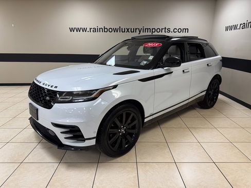 Used 2018 Land Rover Range Rover Velar R-Dynamic SE image 3