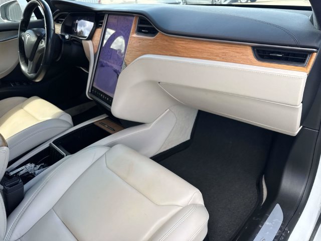 Used 2020 Tesla Model S Long Range AWD/4WD image 17
