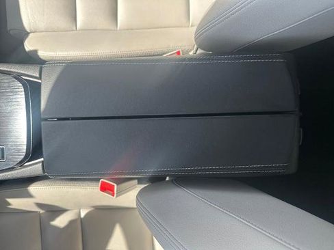 Certified 2024 Nissan Rogue SL w/ SL Premium Package image 27